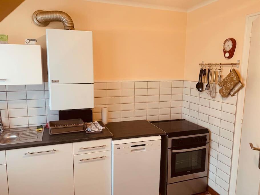 Grand Appartement Au Calme 2 Chambres Quimper Eksteriør billede